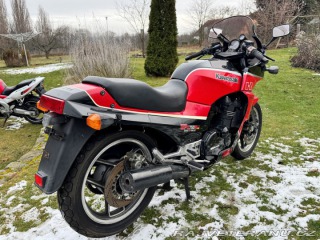 Kawasaki GPZ 750R 1986