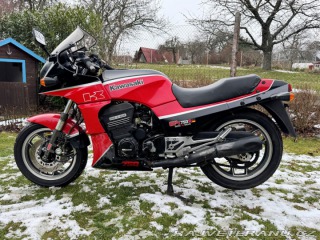 Kawasaki GPZ 750R 1986