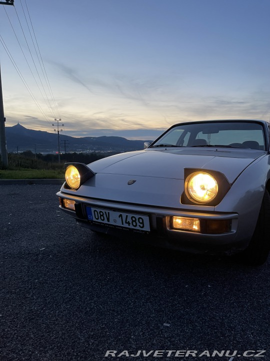 Porsche 924 Targa 1983