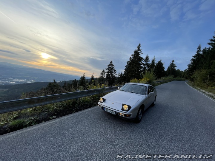 Porsche 924 Targa 1983