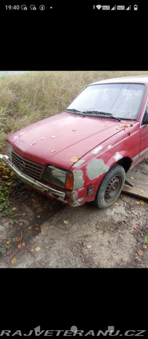 Opel Ascona 1.6d hatchback