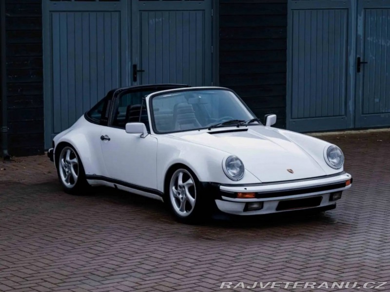 Porsche 911 3.2 Carrera Targa