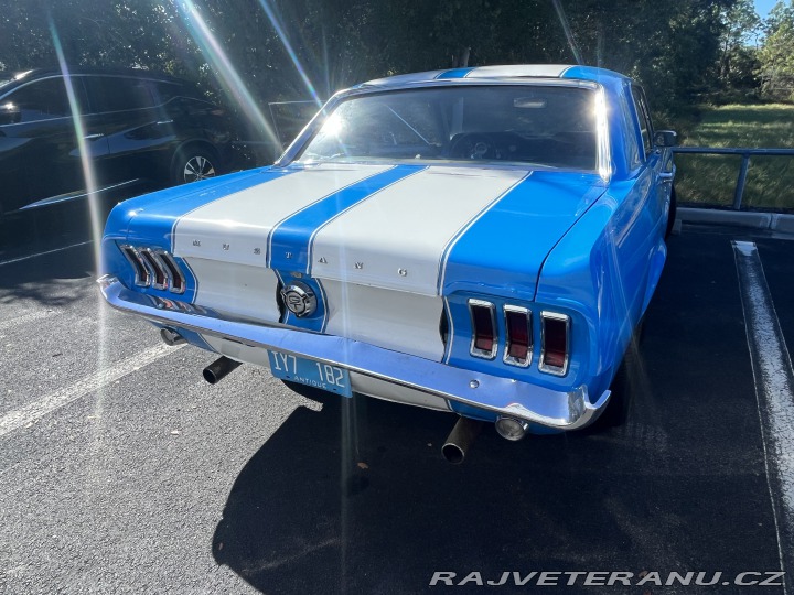 Ford Mustang GT manual V8 1967