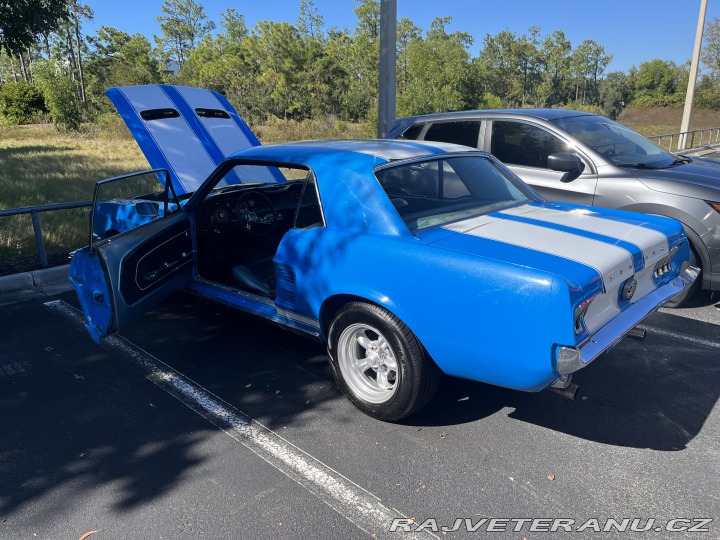 Ford Mustang GT manual V8 1967