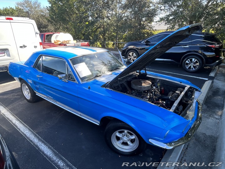 Ford Mustang GT manual V8 1967
