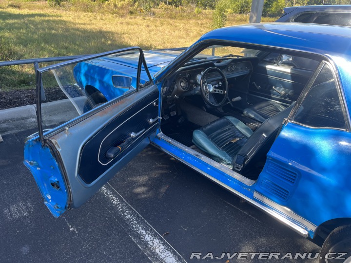 Ford Mustang GT manual V8 1967