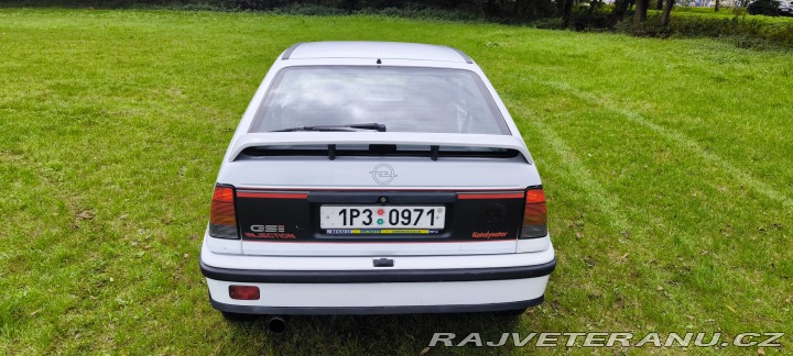 Opel Kadett 2.0 GSI 1987