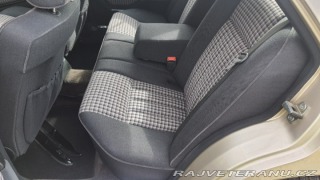 Mercedes-Benz 300 w124 4matic TD 1989