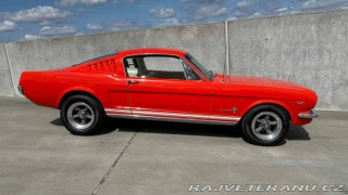 Ford Mustang Fastback 4.7 V8 2+2 1965