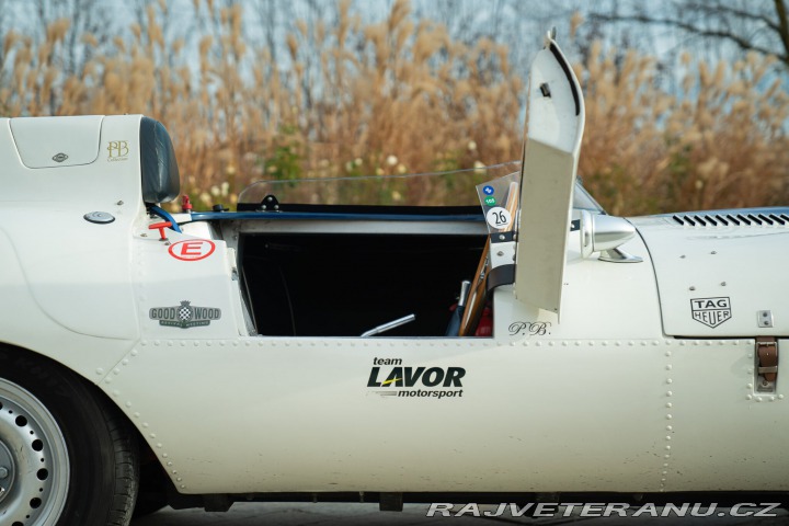 Jaguar D-Type Replica 1977