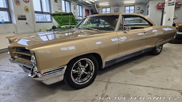 Pontiac Bonneville 389 V8 1966