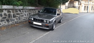 BMW  324D