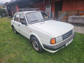 Škoda 125 