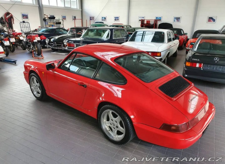 Porsche 911 964 Carrera 2 1990