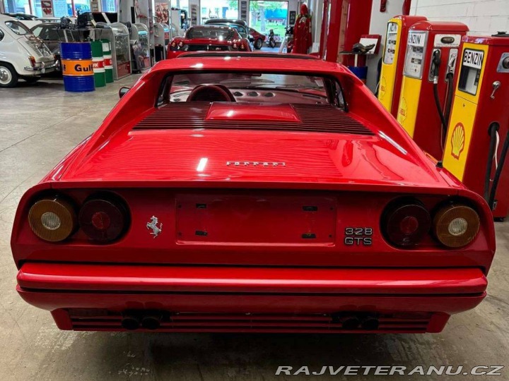 Ferrari 328  1988