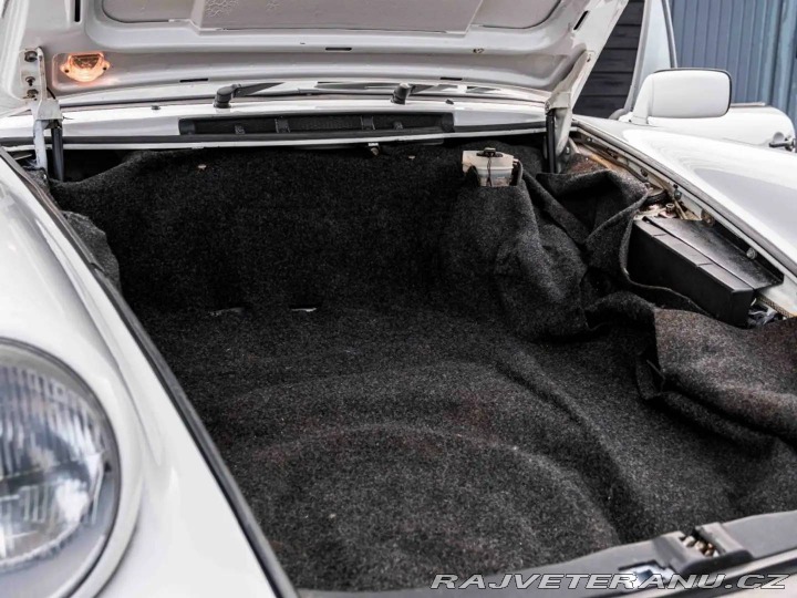 Porsche 911 3.2 Carrera Targa 1984