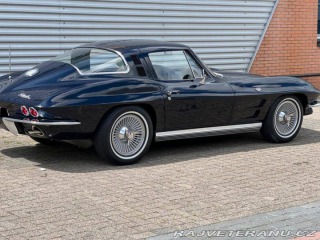 Chevrolet Corvette C2 1964