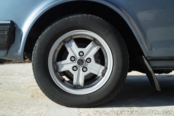 Volvo Ostatní modely 244 GL 2.3L 1984