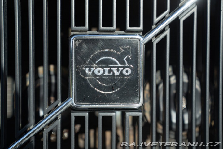 Volvo Ostatní modely 244 GL 2.3L 1984