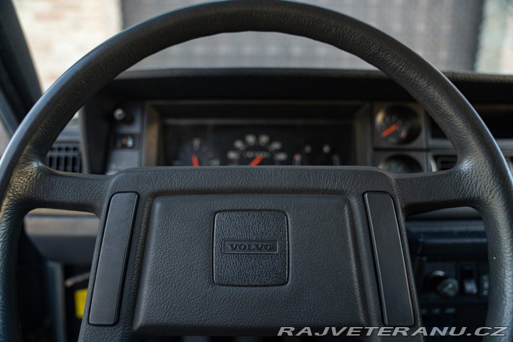 Volvo Ostatní modely 244 GL 2.3L 1984