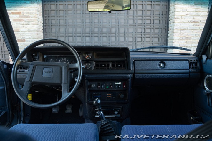 Volvo Ostatní modely 244 GL 2.3L 1984