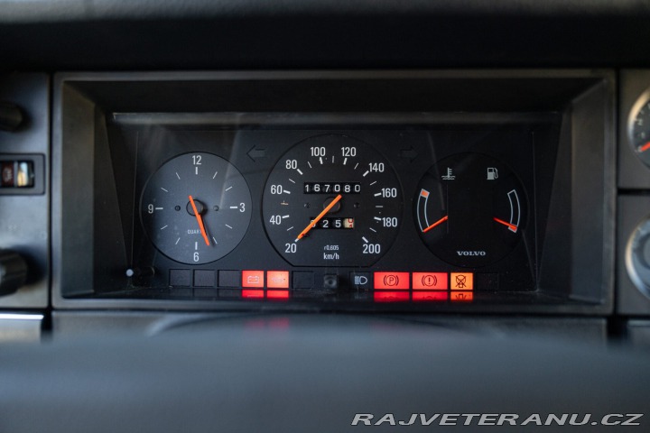 Volvo Ostatní modely 244 GL 2.3L 1984