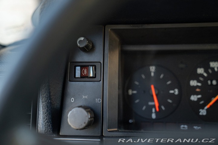 Volvo Ostatní modely 244 GL 2.3L 1984