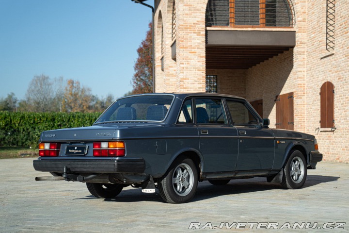 Volvo Ostatní modely T.2033135 1984