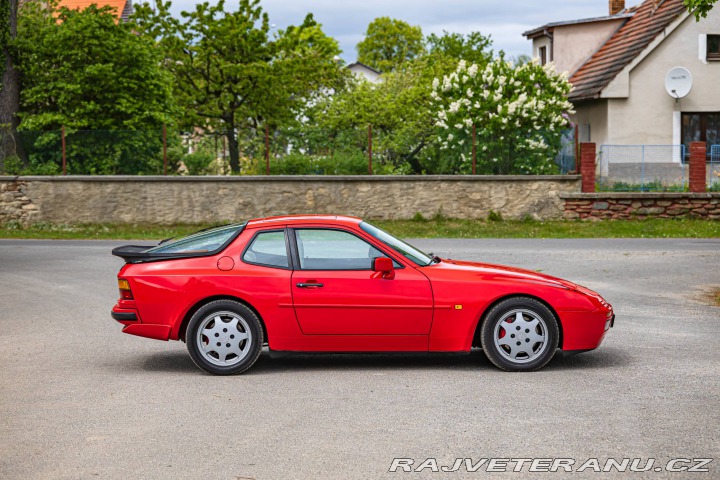 Porsche 944 Turbo 1988