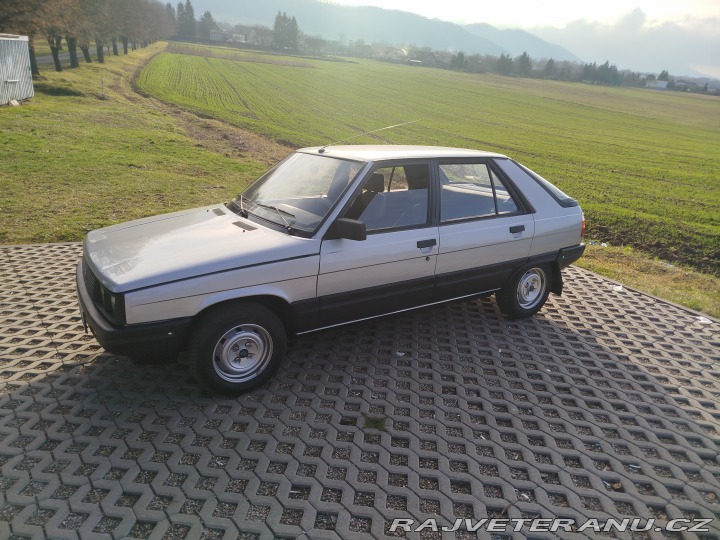 Renault 11 1984