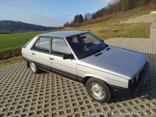 Renault 11 1984