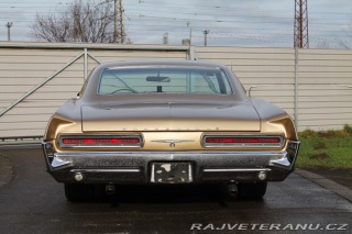 Pontiac Bonneville 389 V8 1966