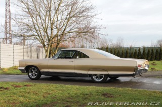 Pontiac Bonneville 389 V8 1966