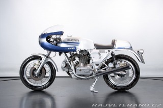 Ducati 900 DESMO 900 SS