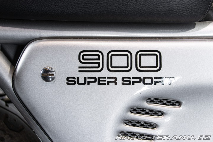 Ducati 900 DESMO 900 SS 1981