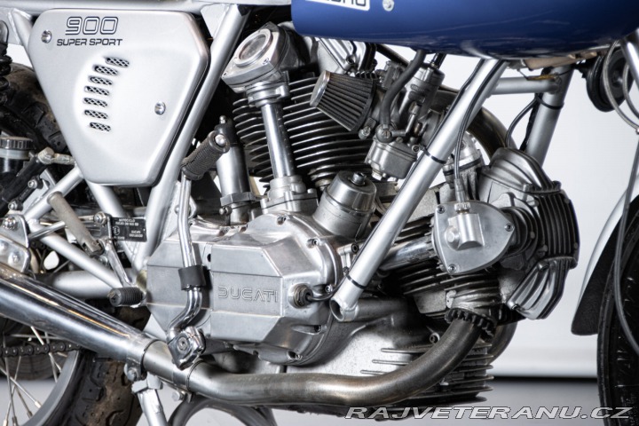 Ducati 900 DESMO 900 SS 1981