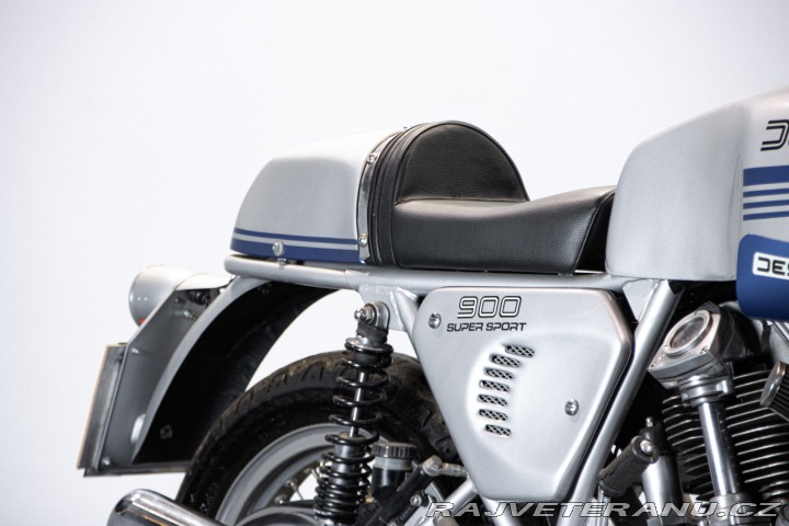 Ducati 900 DESMO 900 SS 1981