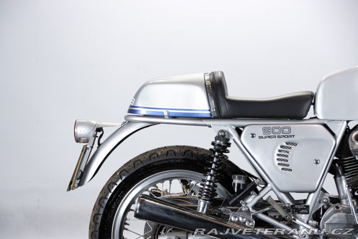 Ducati 900 DESMO 900 SS 1981