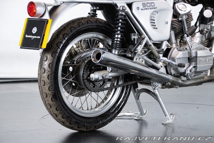 Ducati 900 DESMO 900 SS 1981