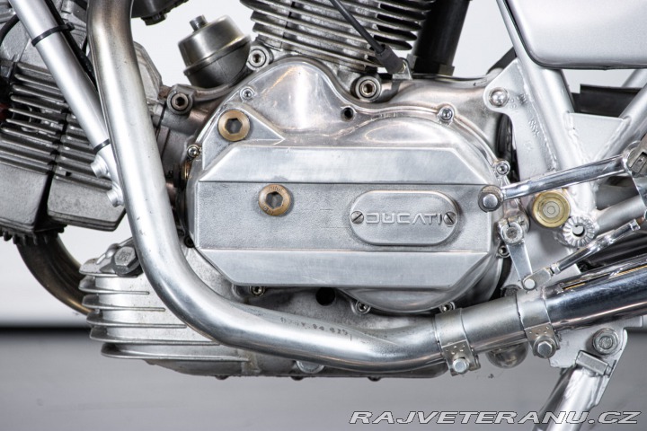 Ducati 900 DESMO 900 SS 1981