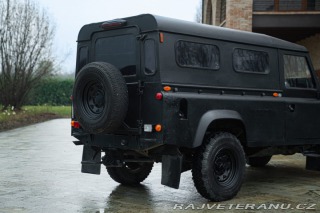 Land Rover Defender 1985