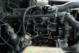 Land Rover Defender 1985