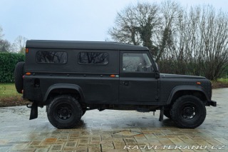 Land Rover Defender 1985