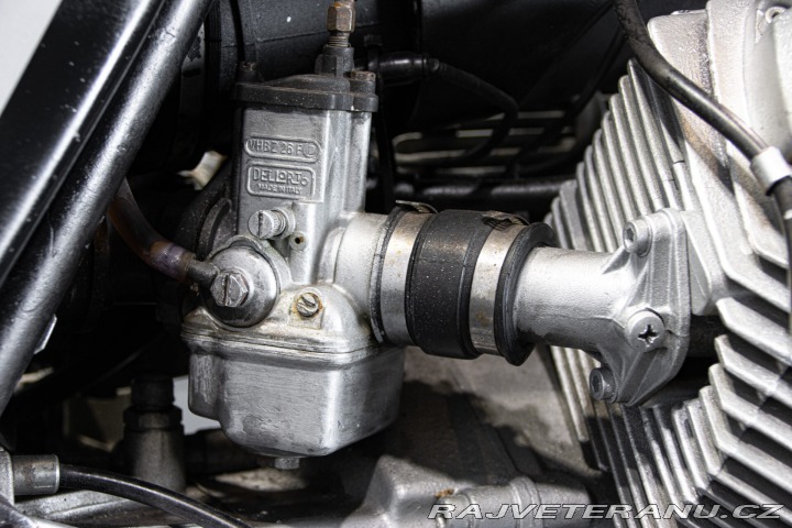 Moto Guzzi Ostatní modely V35 IMOLA CAFE RACER 1986