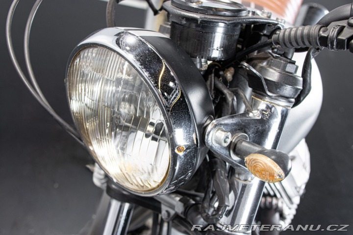 Moto Guzzi Ostatní modely V35 IMOLA CAFE RACER 1986