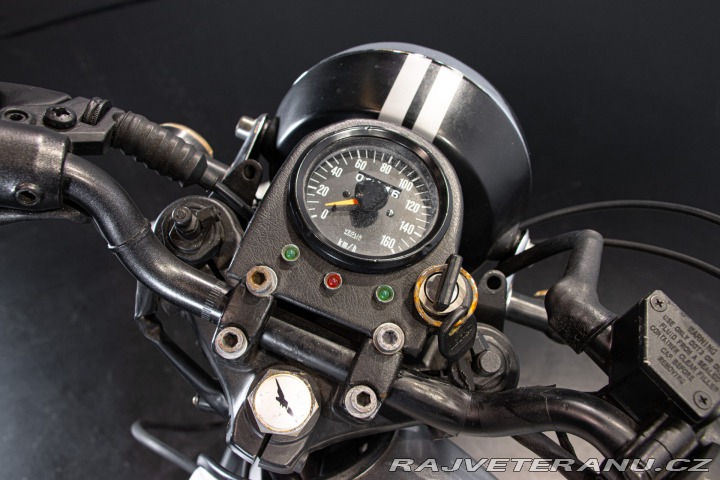 Moto Guzzi Ostatní modely V35 IMOLA CAFE RACER 1986