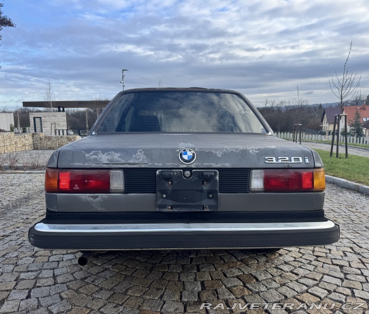 BMW 3 E21 320i M10 92kW 1979