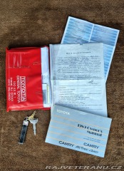 Toyota Camry LE 2.5 V6 1989