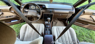 Toyota Camry LE 2.5 V6 1989