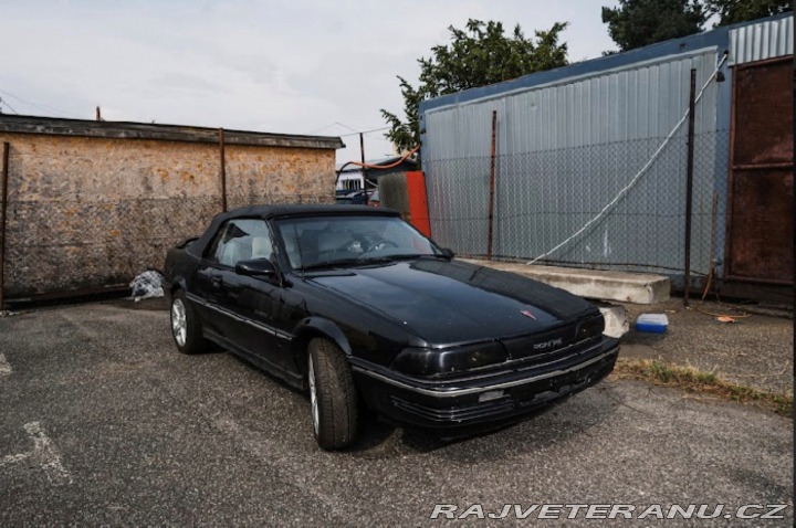 Pontiac Ostatní modely Sunbird 1992